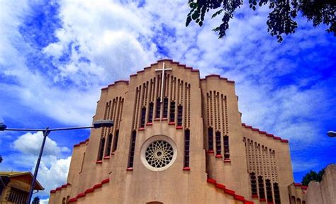 baclaran church parking|A must to visitbut parking fees are shocking .